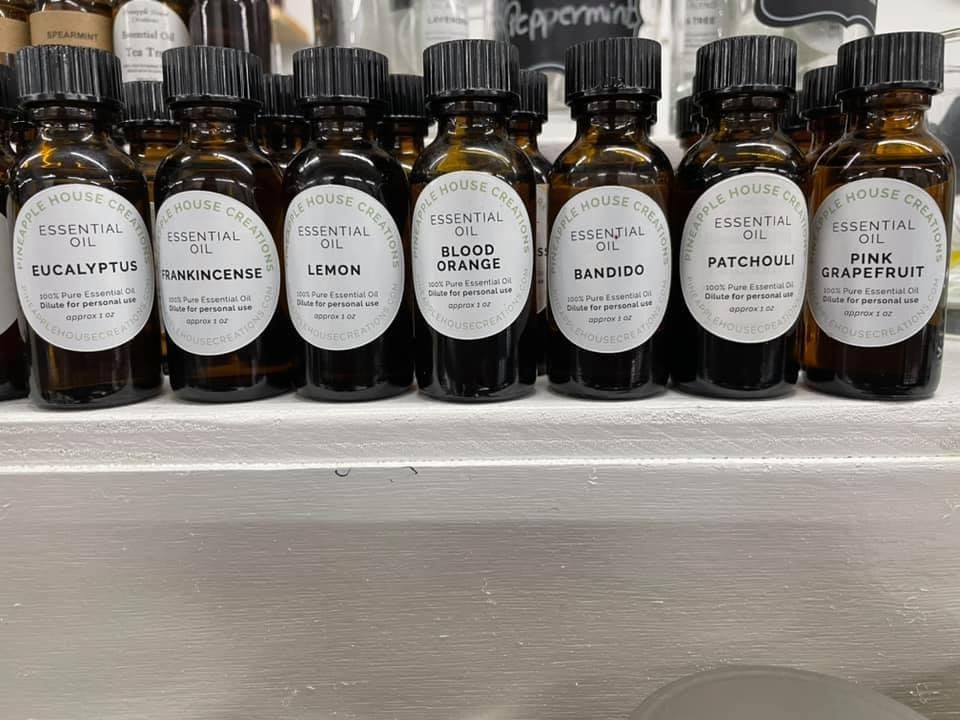 Essential Oil Pineapple House Creations